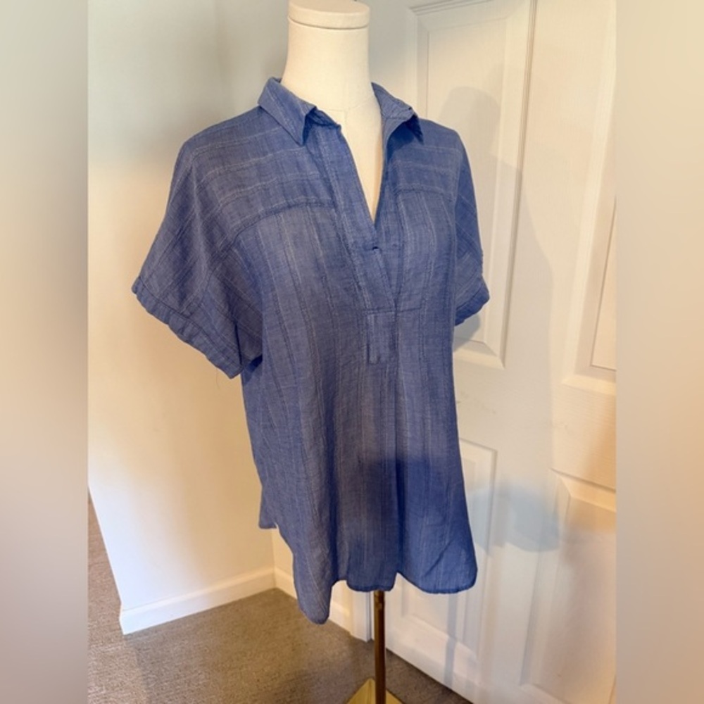 Chic Blue Pleated Blouse – Size Medium (NWOT) - Picture 2 of 9